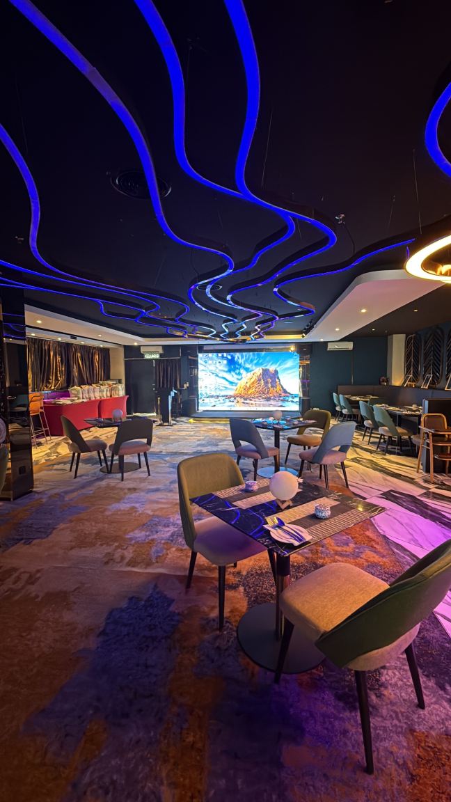 AMES酒店-旅行者