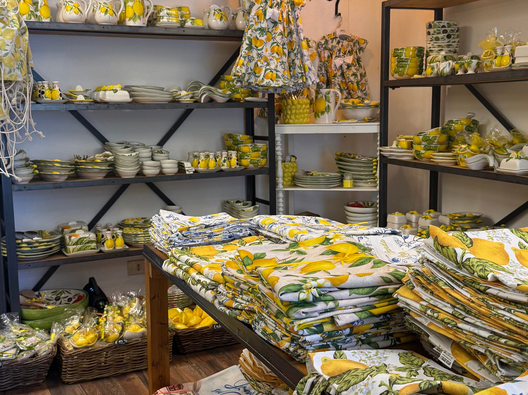 House of Lemonade and Spritz