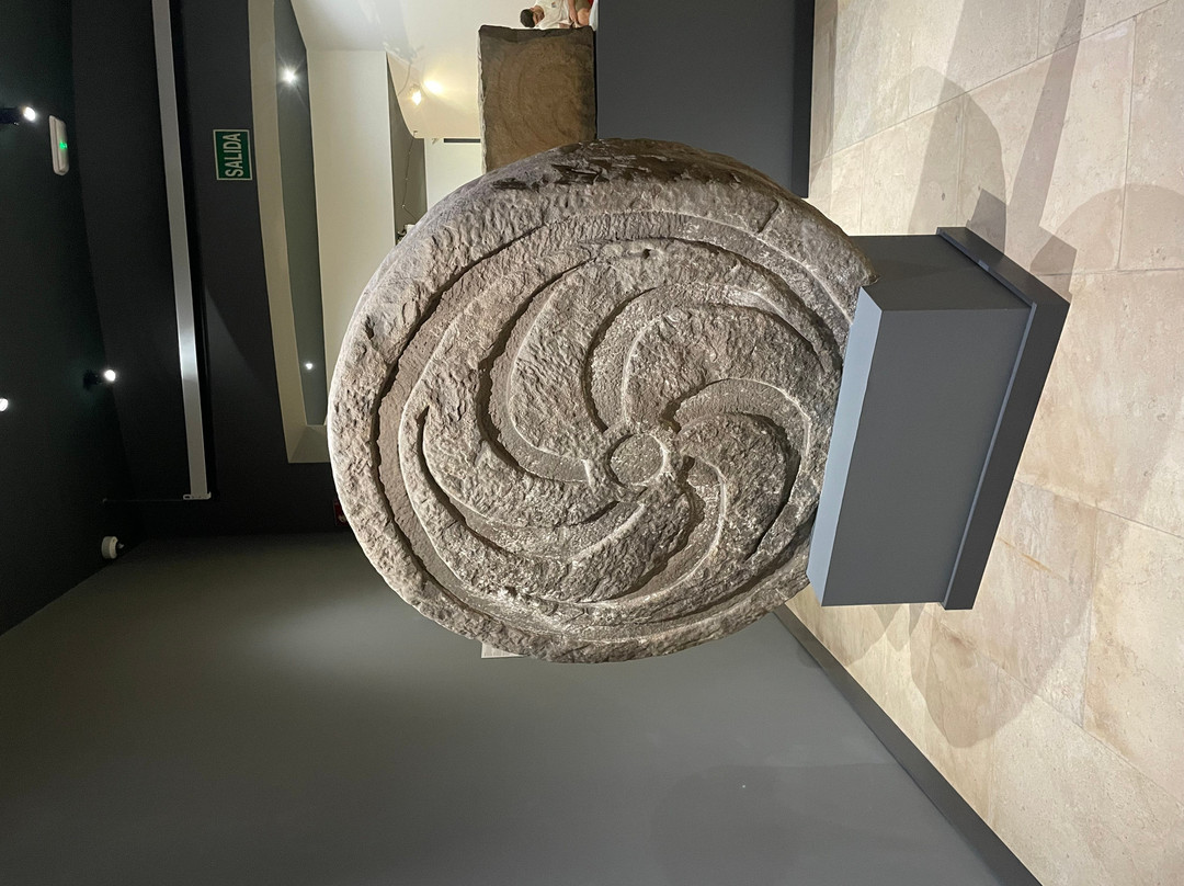 Prehistory and Archaeology Museum of Cantabria-桑坦德必去景点