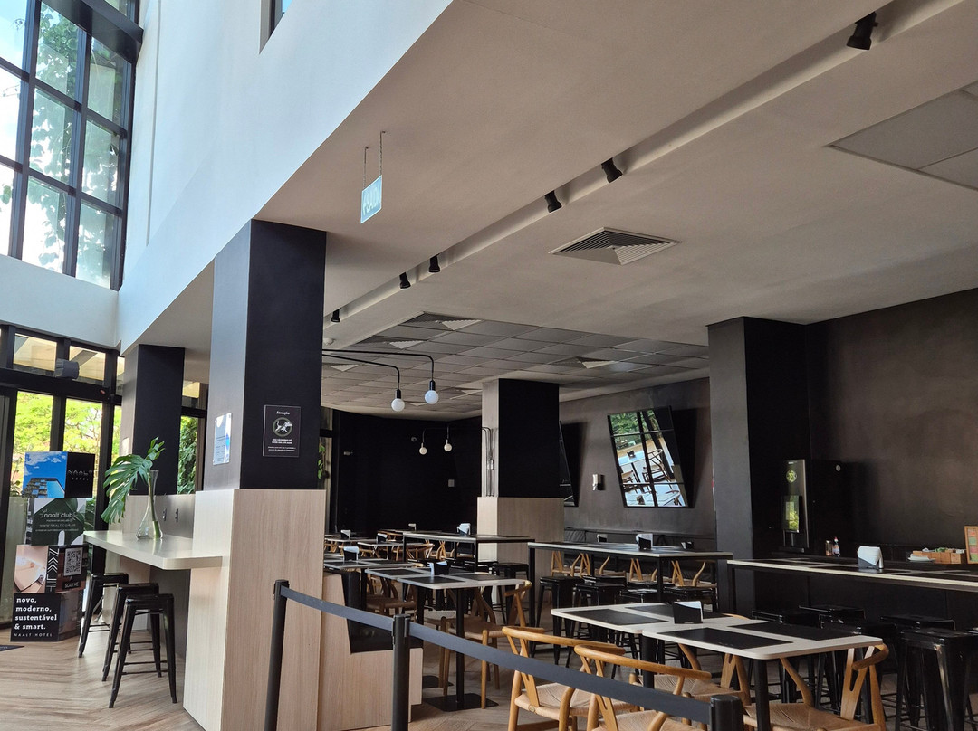 儒万维尔纳特酒店主图