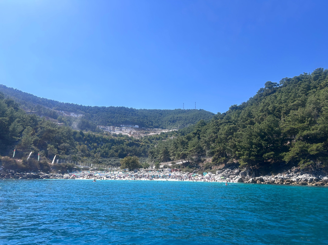 Blue Waves Watersports-Makriammos必去景点