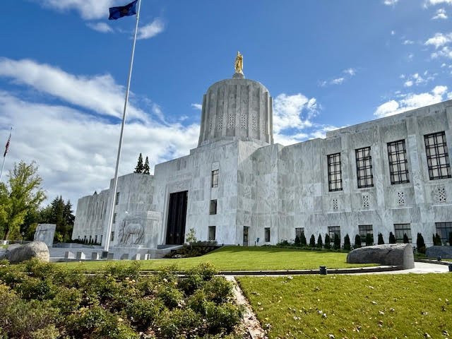 Oregon State Capitol-塞勒姆必去景点