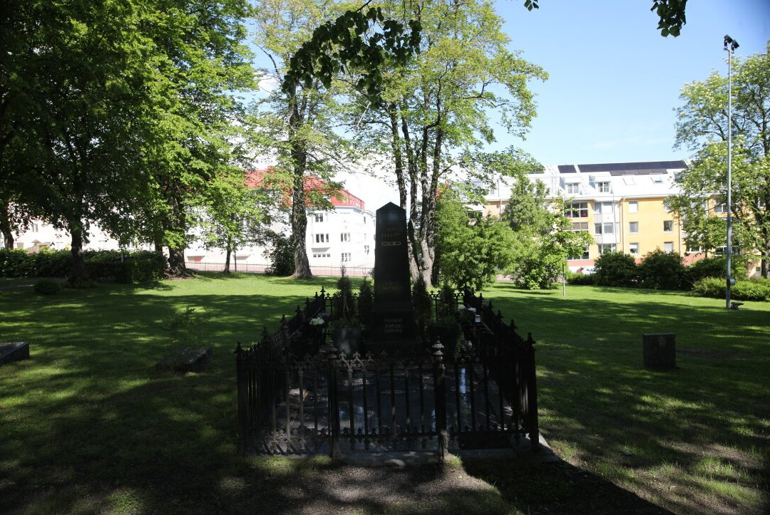 Jakobs kyrkogård (le cimetière de Jakob)-Hudiksvall必去景点