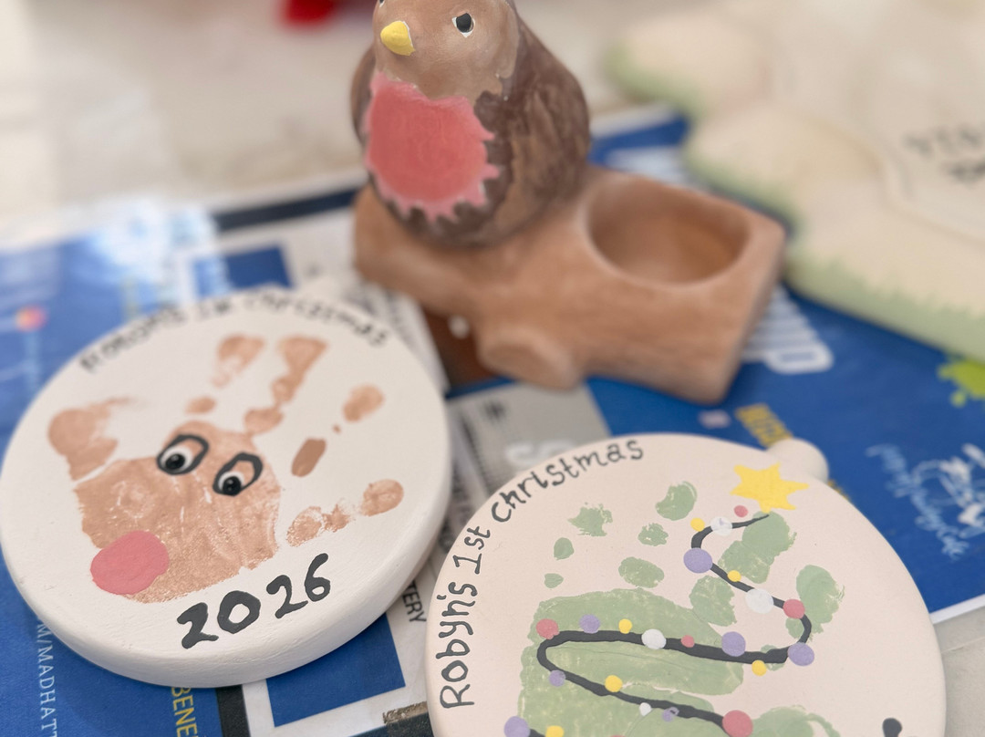 Mad Hatters Pottery Painting Iver-Iver必去景点