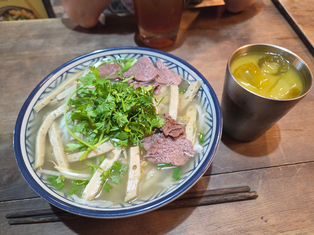 TOP VEGAN - 100% Vietnamese Plant-Based Cuisine | Authentic Pho & Banh Mi