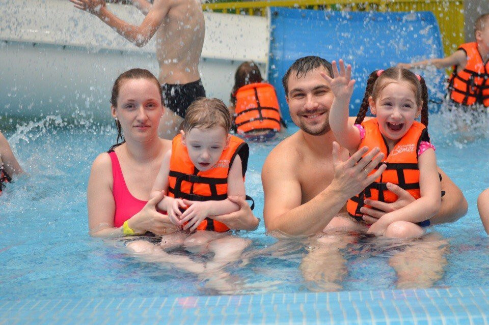 Water Park Tropicheskiy Bereg景点图片