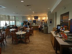 纽波特海滩智选假日酒店-浴室