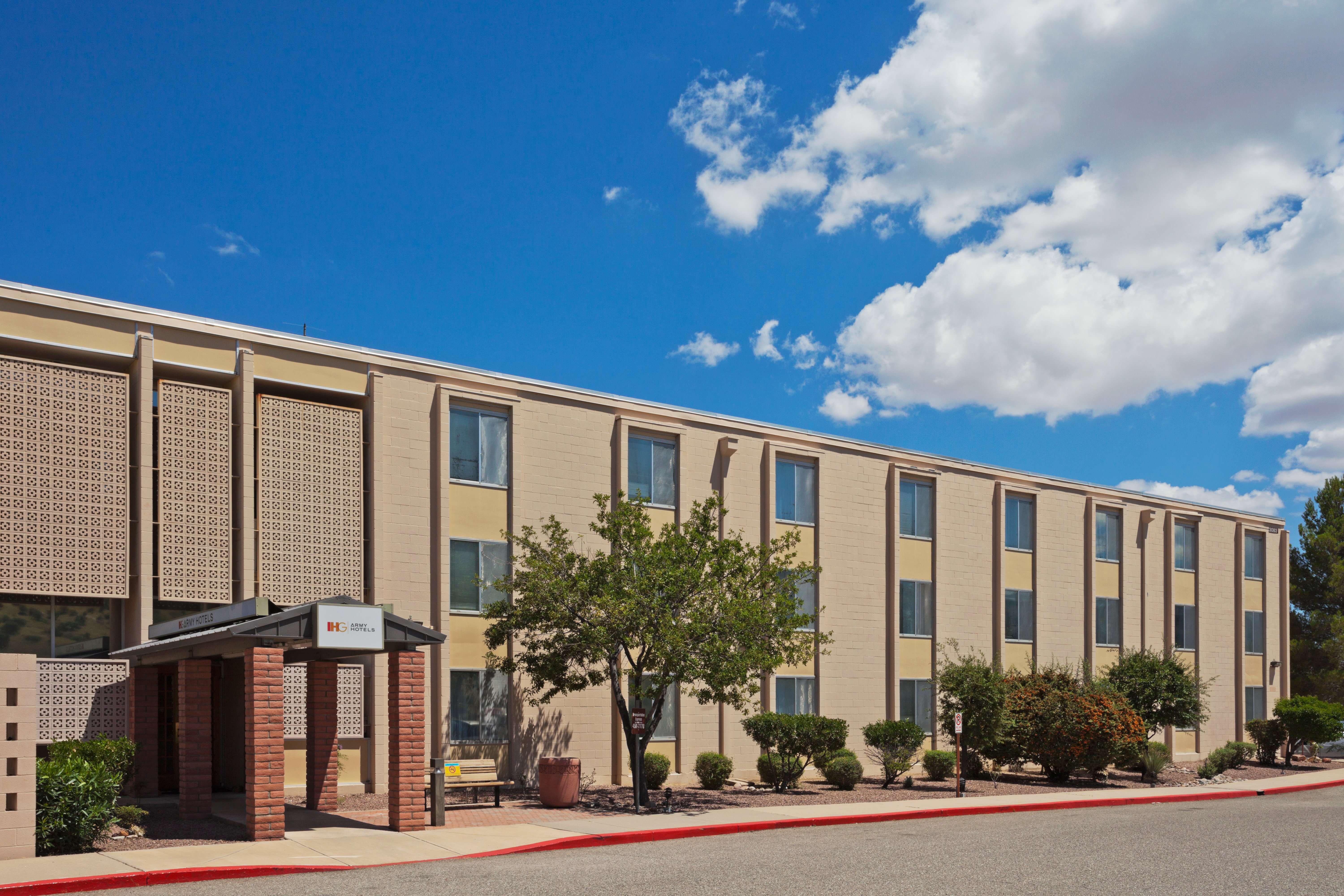 IHG Army Hotels Main Complex Buildings-官方