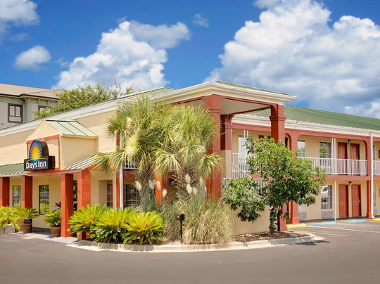 Days Inn by Wyndham Fort Walton Beach
