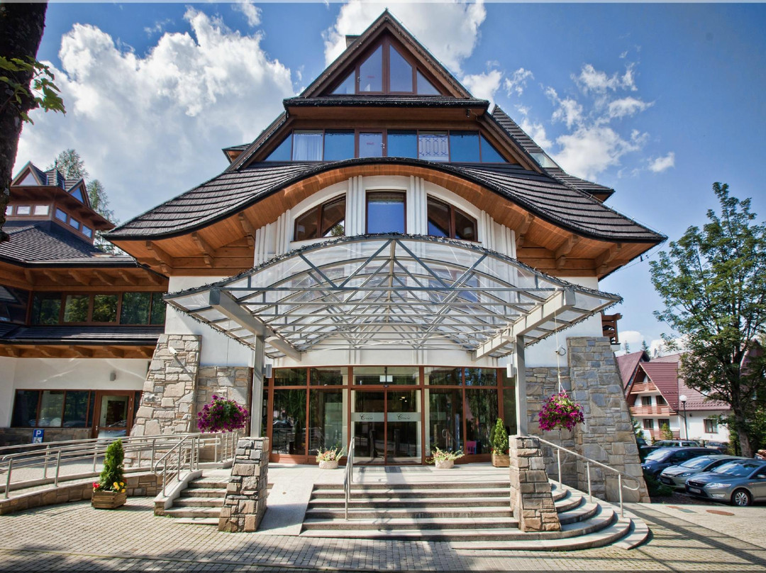 Crocus Hotel