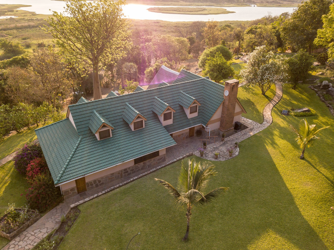 Riverview Lodge & Wellness Centre