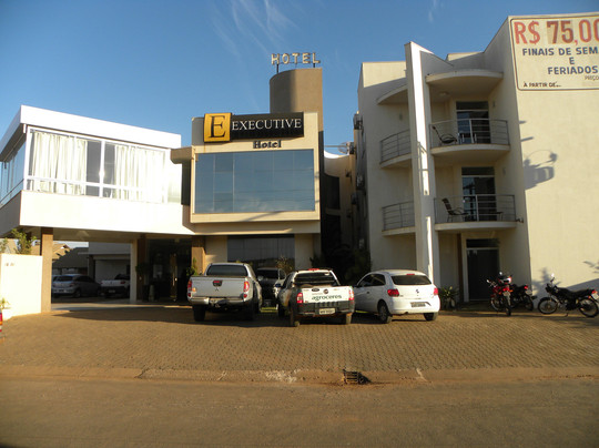 Tapurah酒店住宿-Executive Hotel