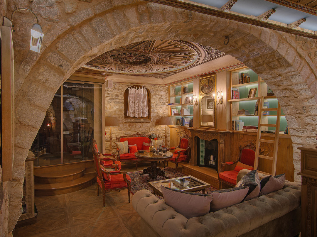 Kamares Boutique Hotel & Spa