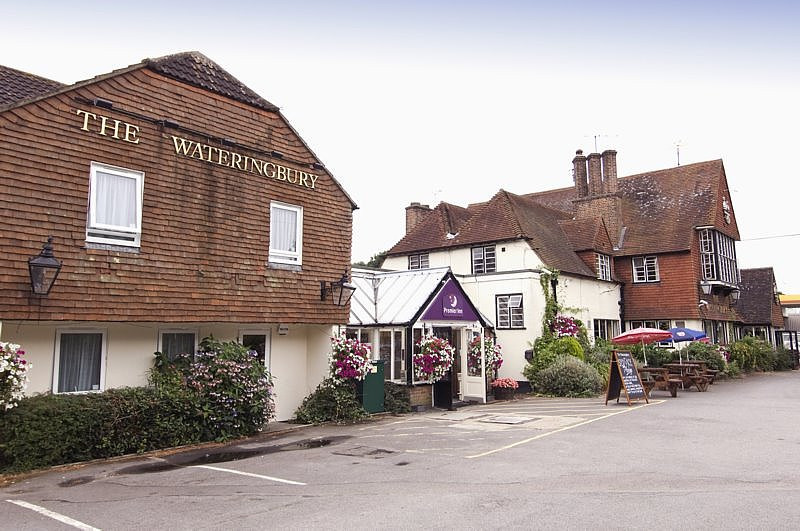Premier Inn Maidstone (A26/Wateringbury) Hotel