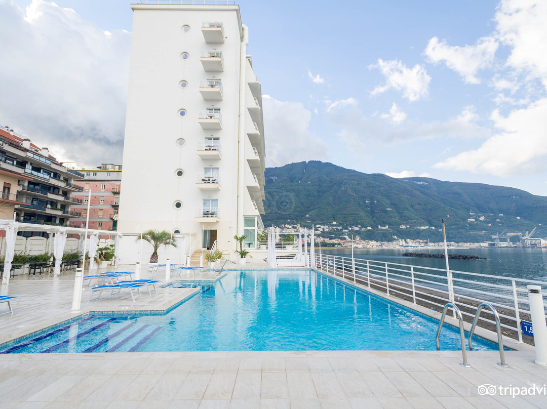 斯塔比亚海堡酒店住宿-Hotel Miramare Stabia