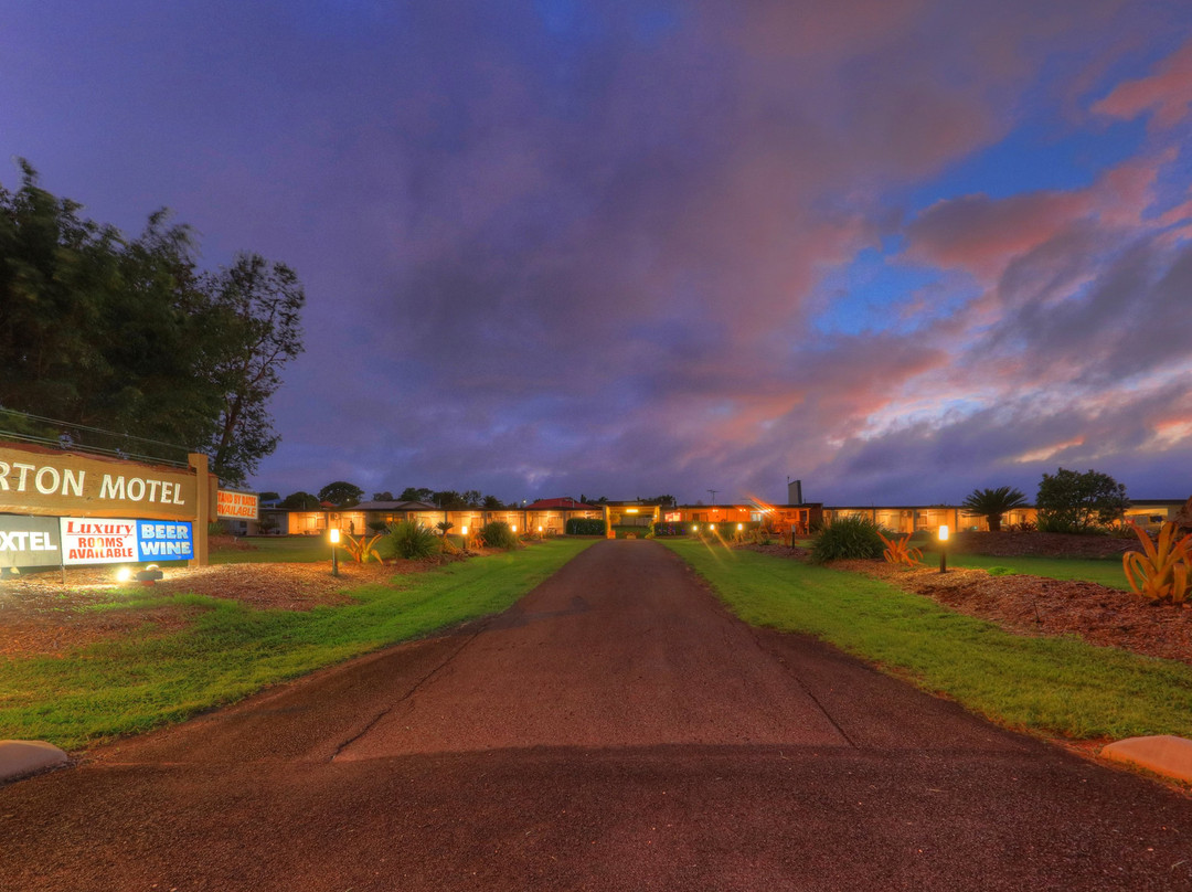 马里巴酒店住宿-阿瑟顿汽车旅馆