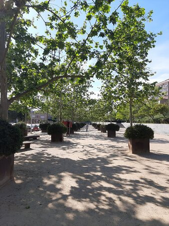 Parc de l'Estació Vella-伊瓜拉达必去景点