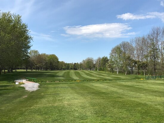 Club de Golf Rivière-Rouge景点图片