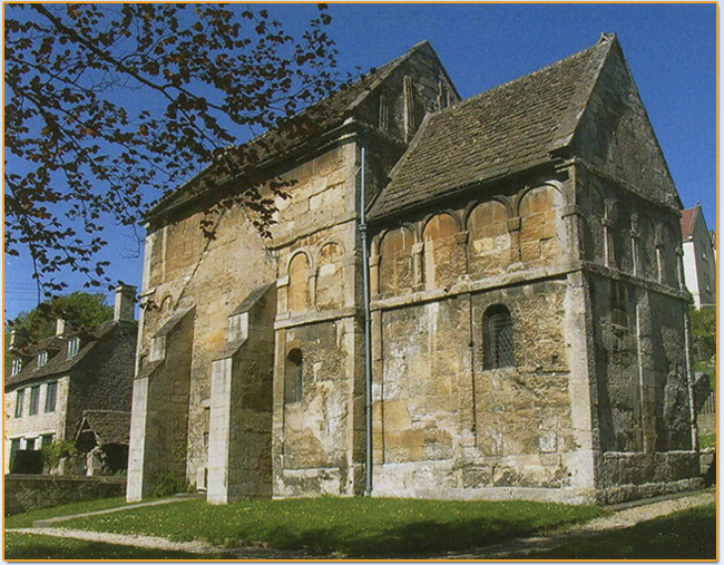 埃文河畔布德拉夫旅游景点-St Laurence Church