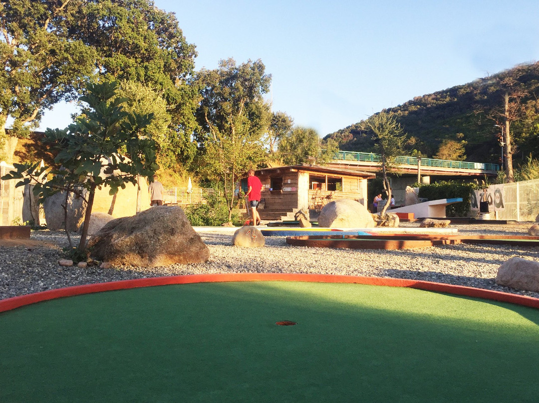 Mini Golf de Tarco景点图片