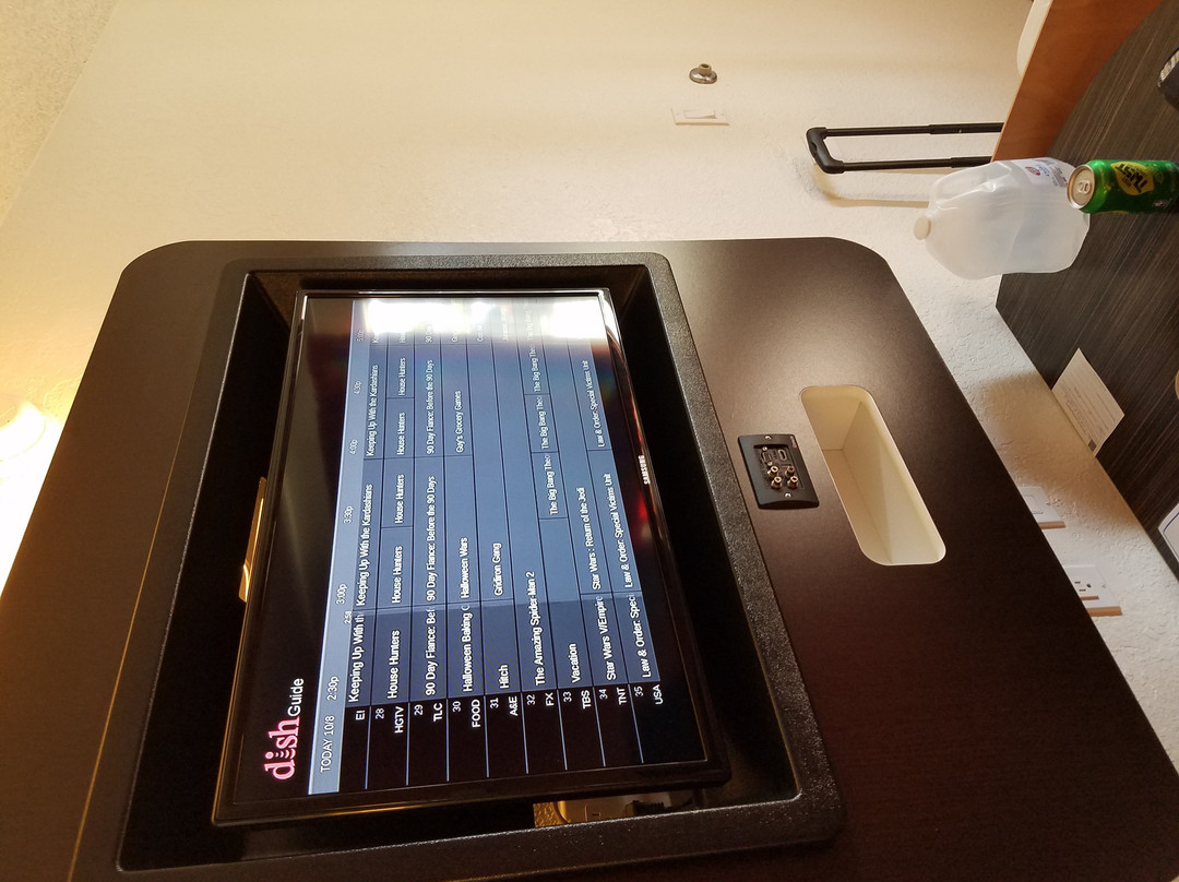 Motel 6 Long Beach, CA - Los Angeles