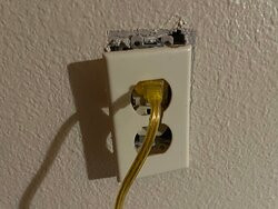 庞通海滩速8酒店主图