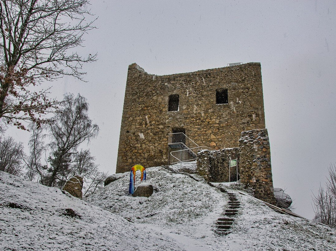 Burgruine Lobenstein景点图片