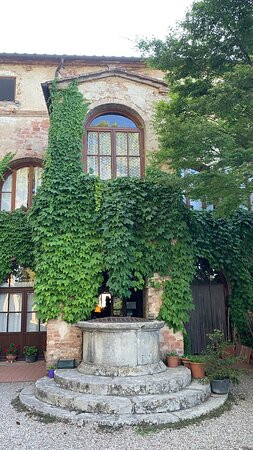 Albergo Ristorante Santa Chiara主图