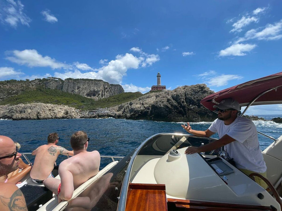 Punta Carena Lighthouse-Anacapri必去景点