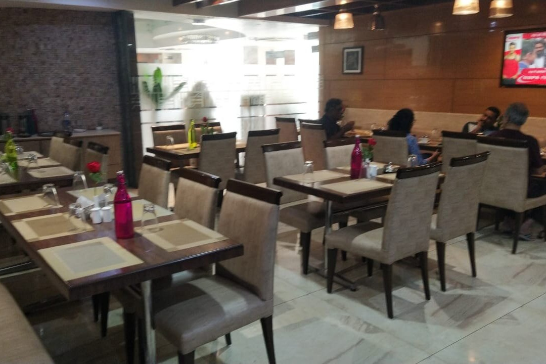 Hotel Amit Park International