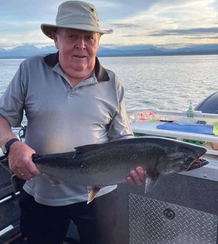 Northwest Saltwater Adventures-坎贝尔里弗必去景点