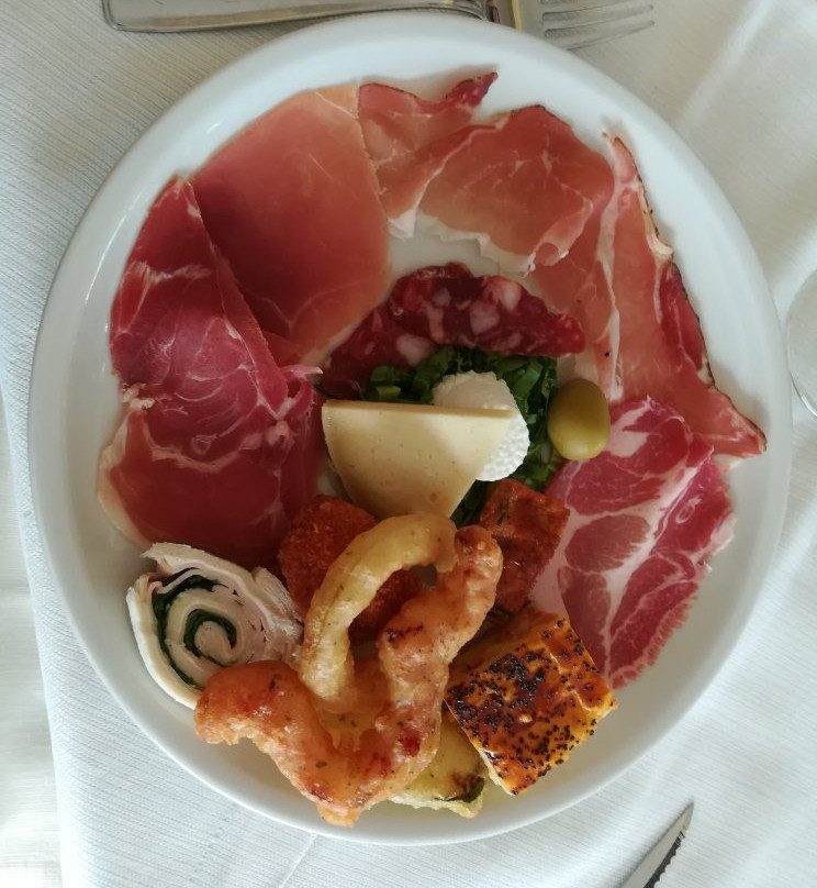 圣古伊斯塔农庄酒店