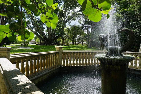 Shangri-La Springs-博尼塔斯普林斯必去景点