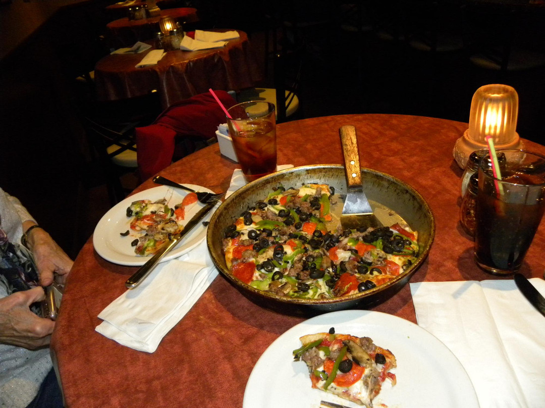 West Chicago餐馆和美食-Pal Joey's