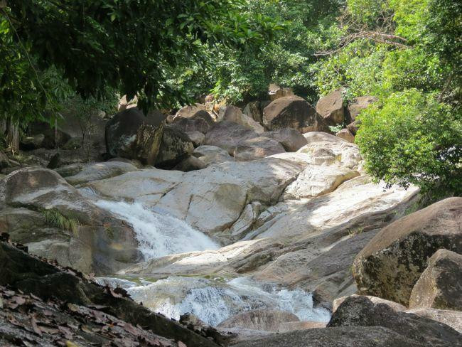 Ai Khiao Waterfall景点图片
