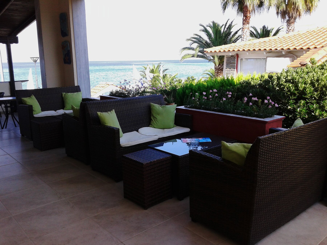 Athanasios Village Hotel主图