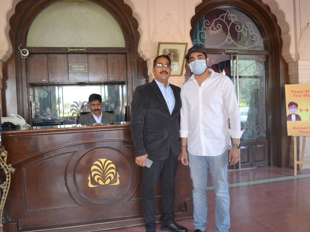 Basant Vihar Palace Hotel主图