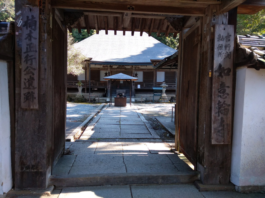 Nyoirinji Temple景点图片