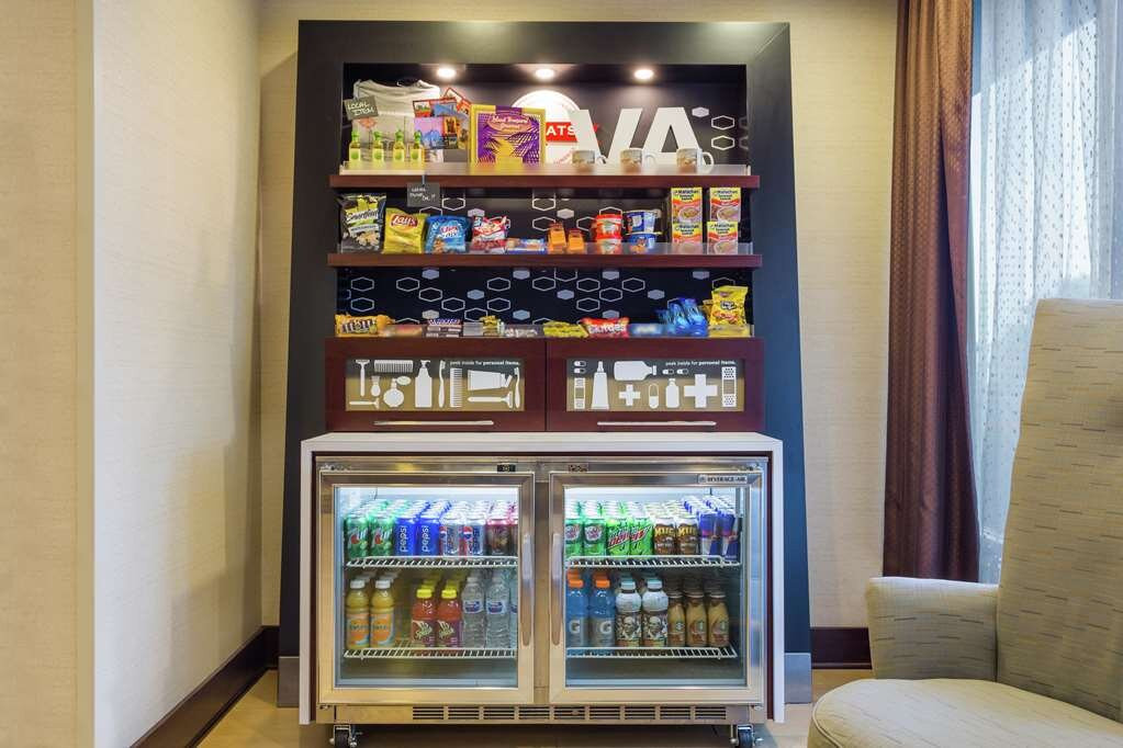 Hampton Inn Manassas主图