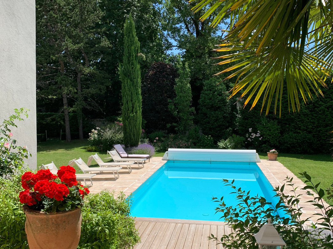 Maison d'Hôtes Joussaume Latour主图