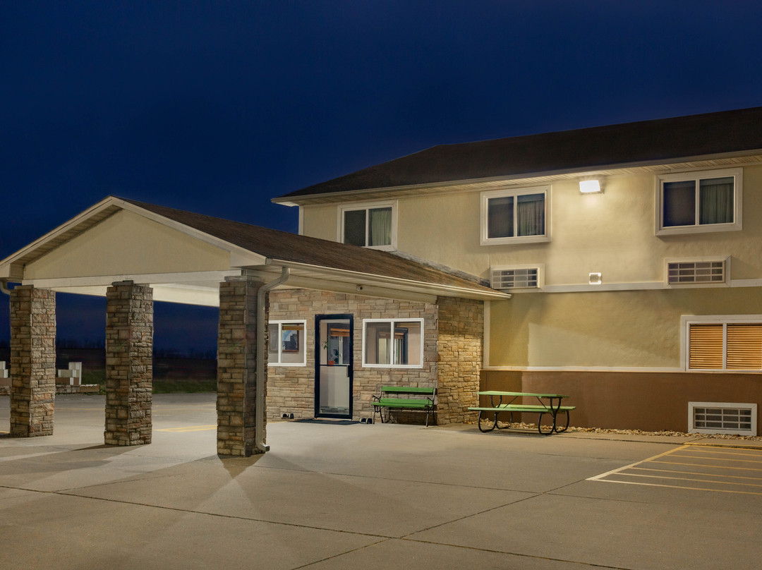 Super 8 By Wyndham Fort Madison主图