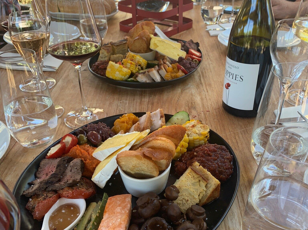 Martinborough Wine Tours景点图片