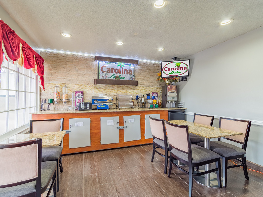 Carolina Lodge at Barnwell主图