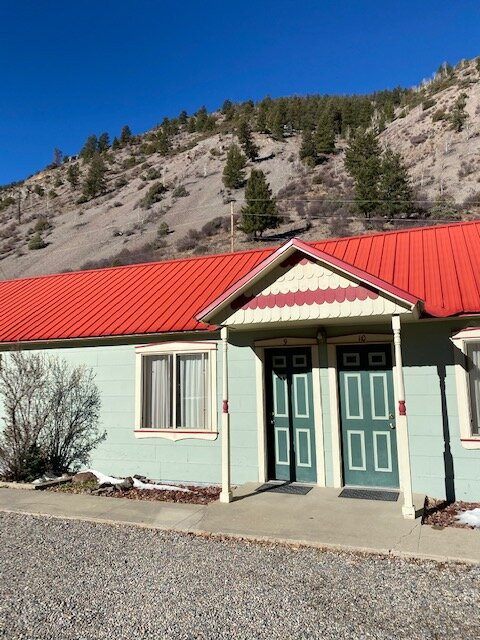 The Matterhorn Motel主图