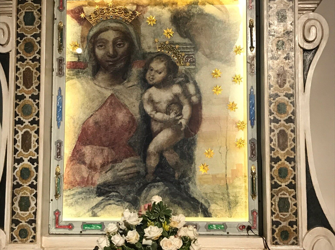 Santuario Madonna dell'Arco景点图片