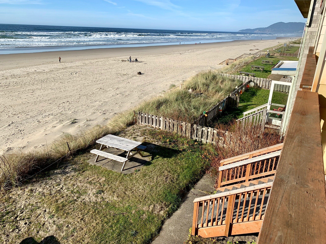 Tradewinds Motel主图