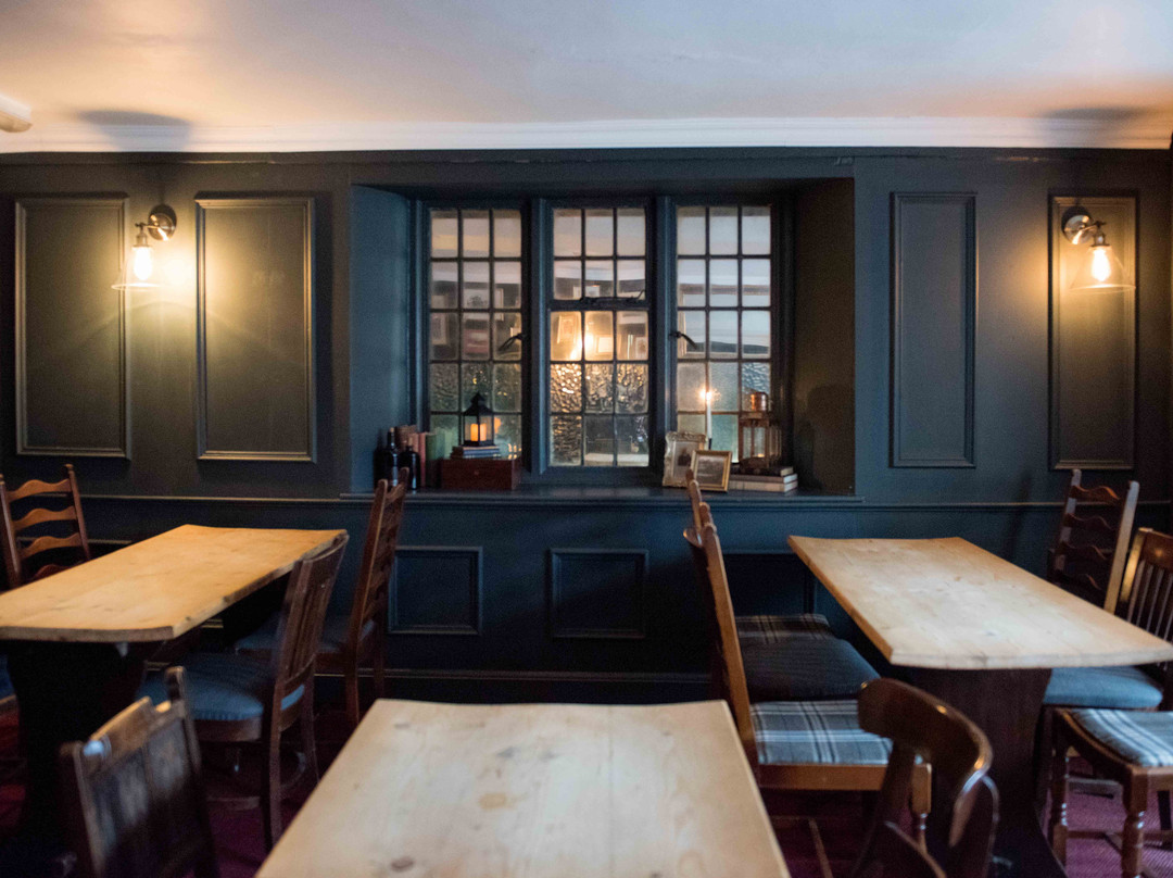 The George Hotel主图