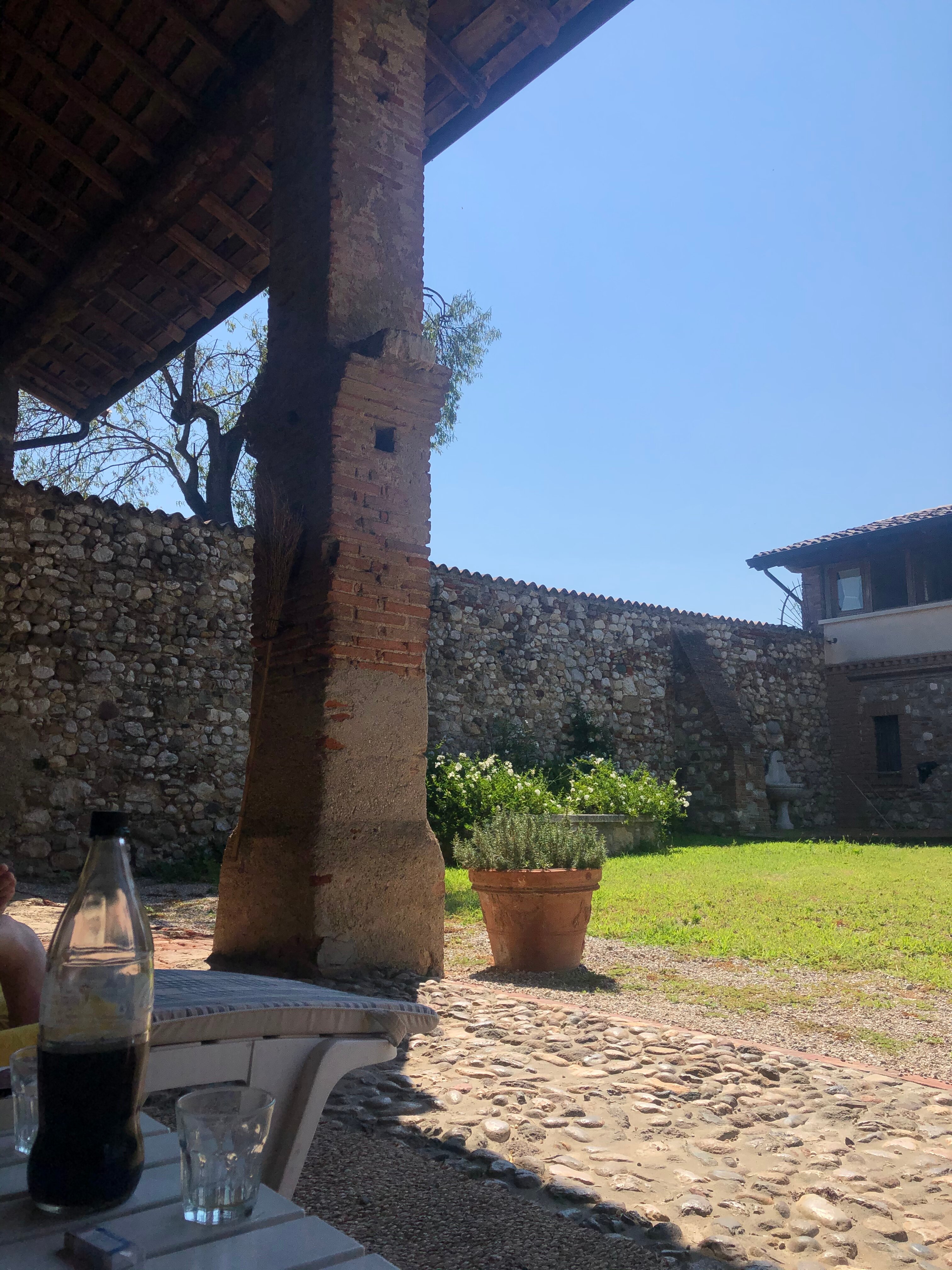 Antico Cascinale Lombardo-官方