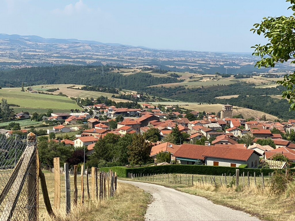 Eglise De Longes-Longes必去景点