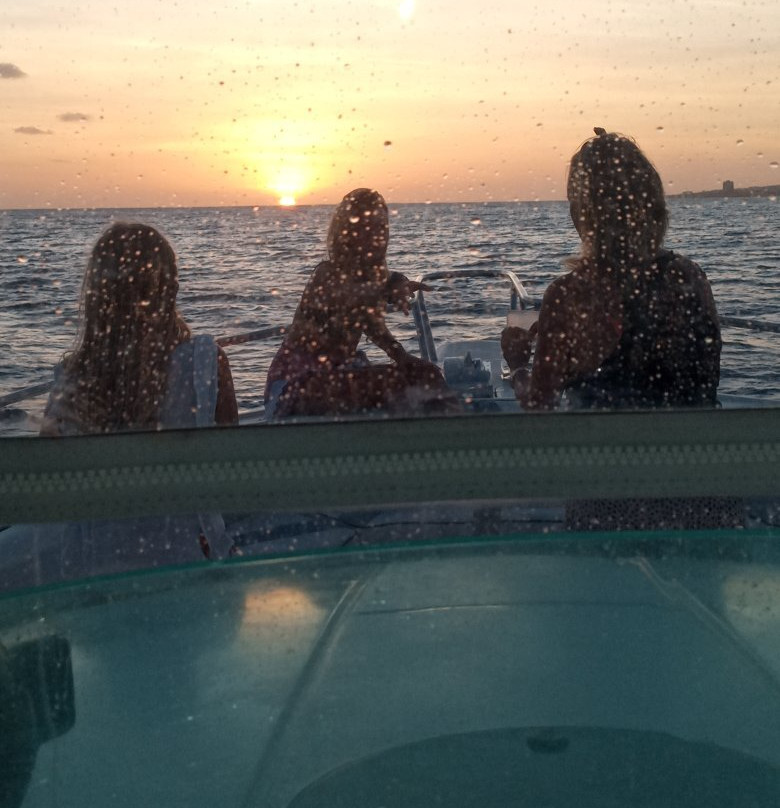 La Menta Boat Trips-库拉索必去景点